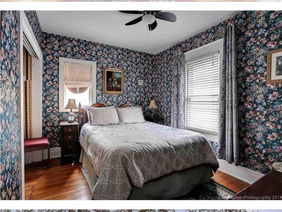 Adorable 2-Bedroom Unit With Jacuzzi Beside Falls Niagara Falls Exteriör bild